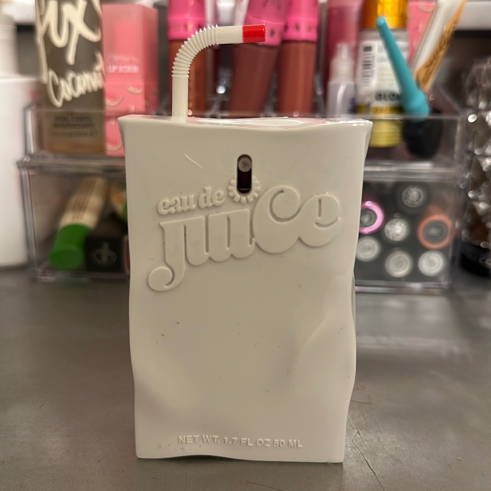 Juicy couture eau de juice